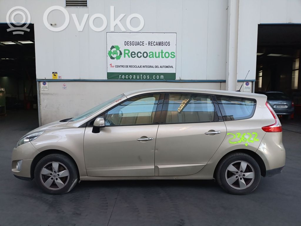 Grand Modus Modus  8200750048