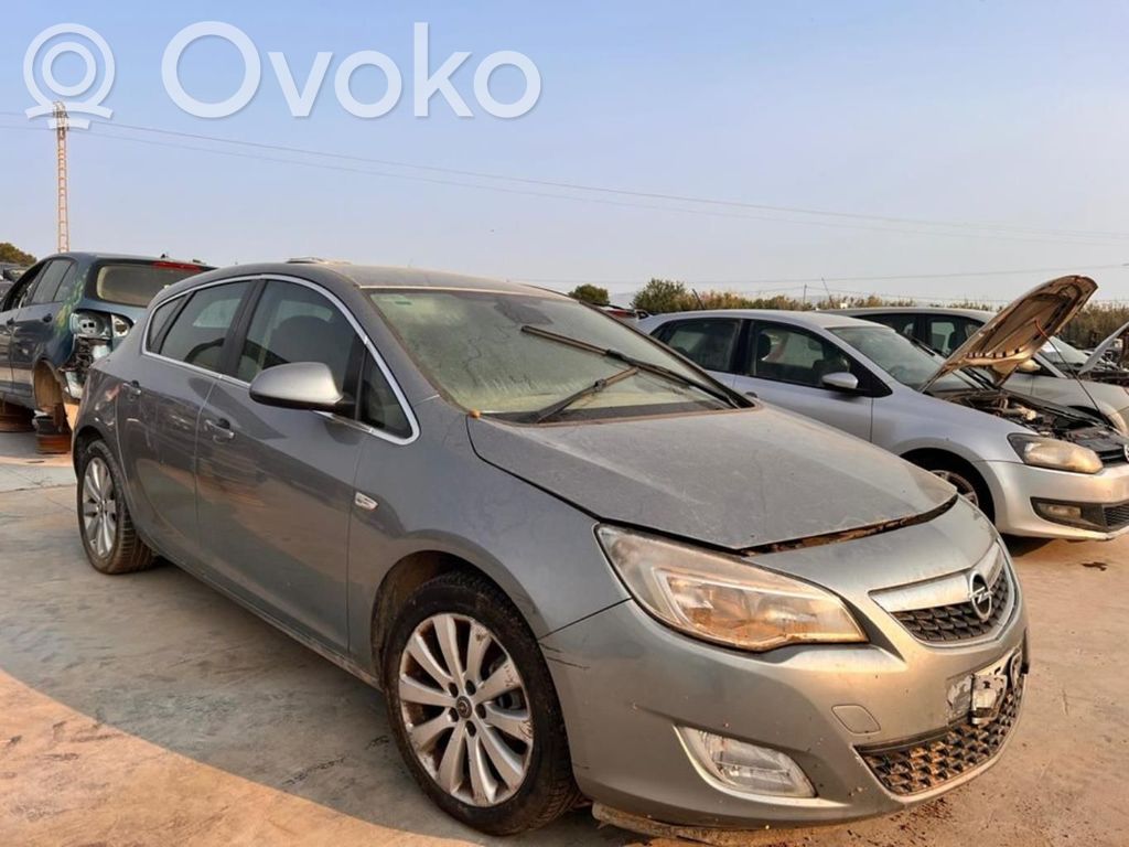 Astra J Astra  13248610
