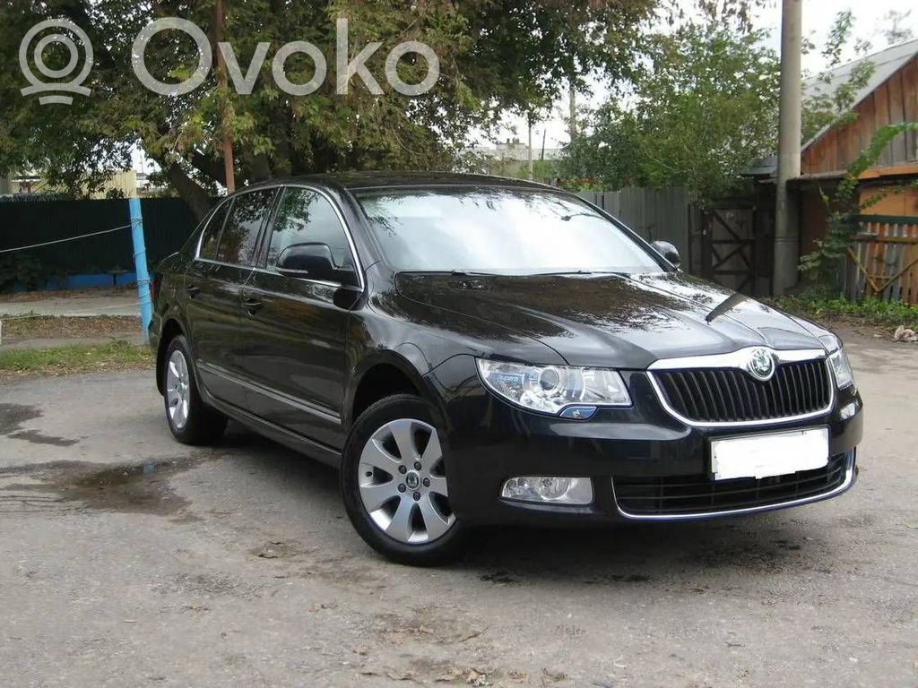 Superb B6 (3T) Superb  LRJ