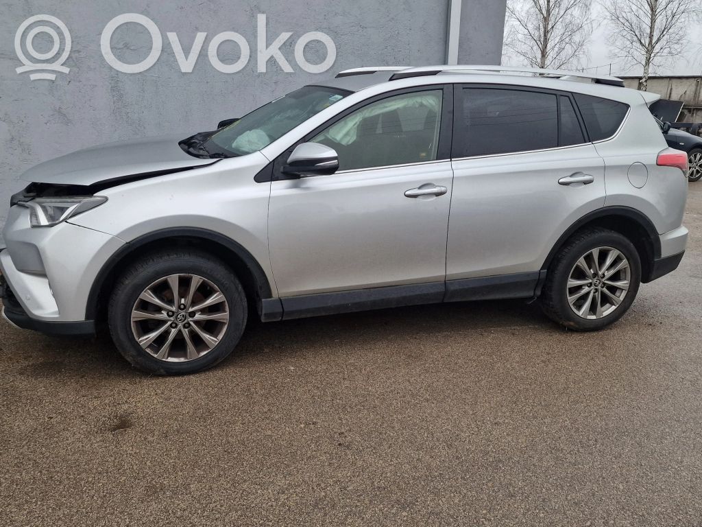RAV 4 (XA40) RAV 4  15112410324