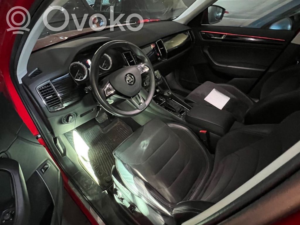 Kodiaq Kodiaq  5G0837210B
