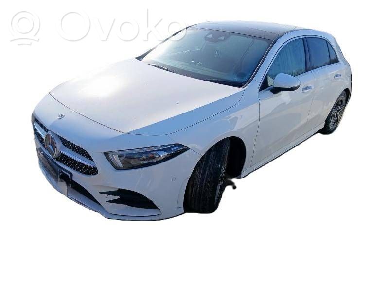 A W177 A-class  A0075421319