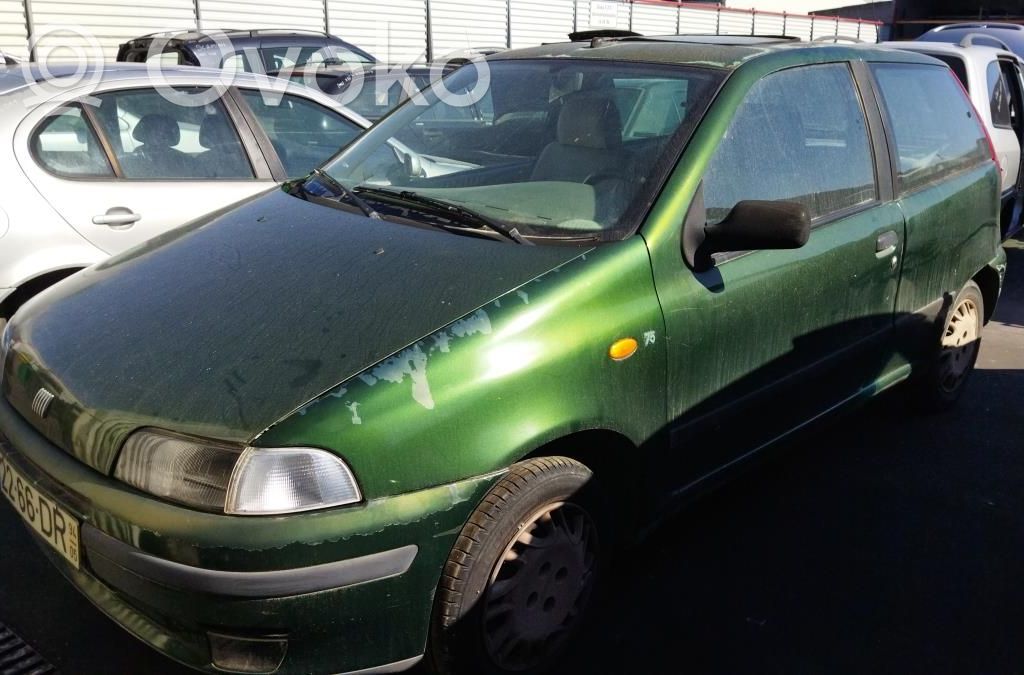 Punto (176) Punto