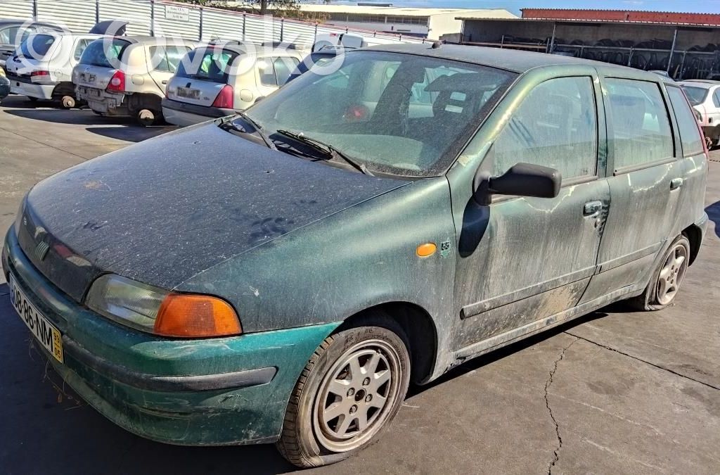 Punto (176) Punto