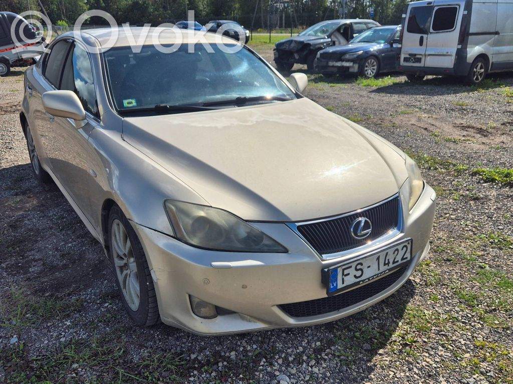 IS 220D-250-350 IS, IS-F  15A8541