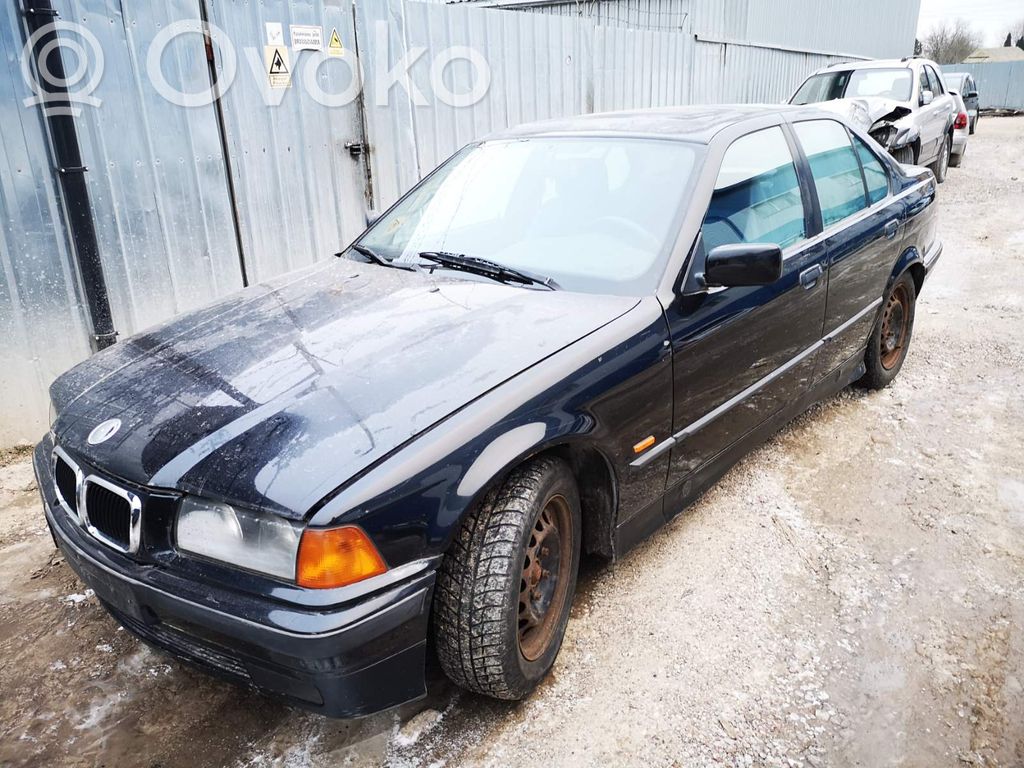 3 E36 Series 3  8360883