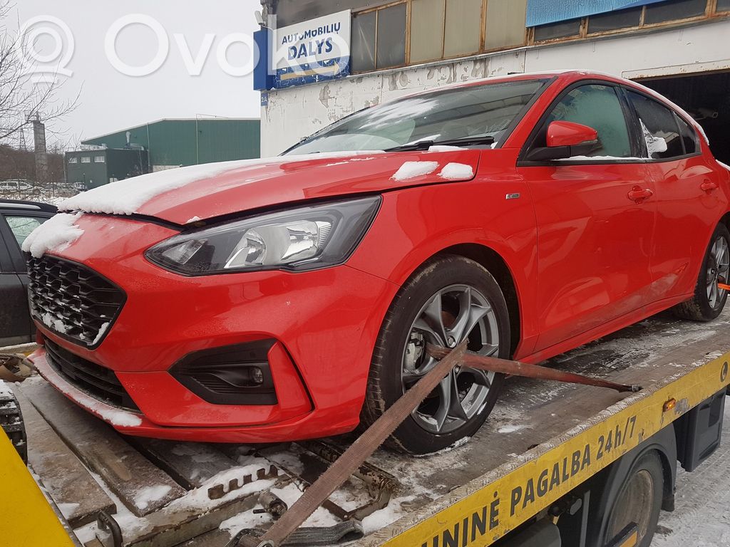 Focus Focus  0258017586