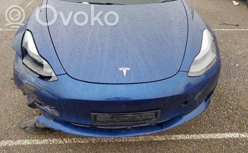Model 3 Tesla Model 3  175510000D