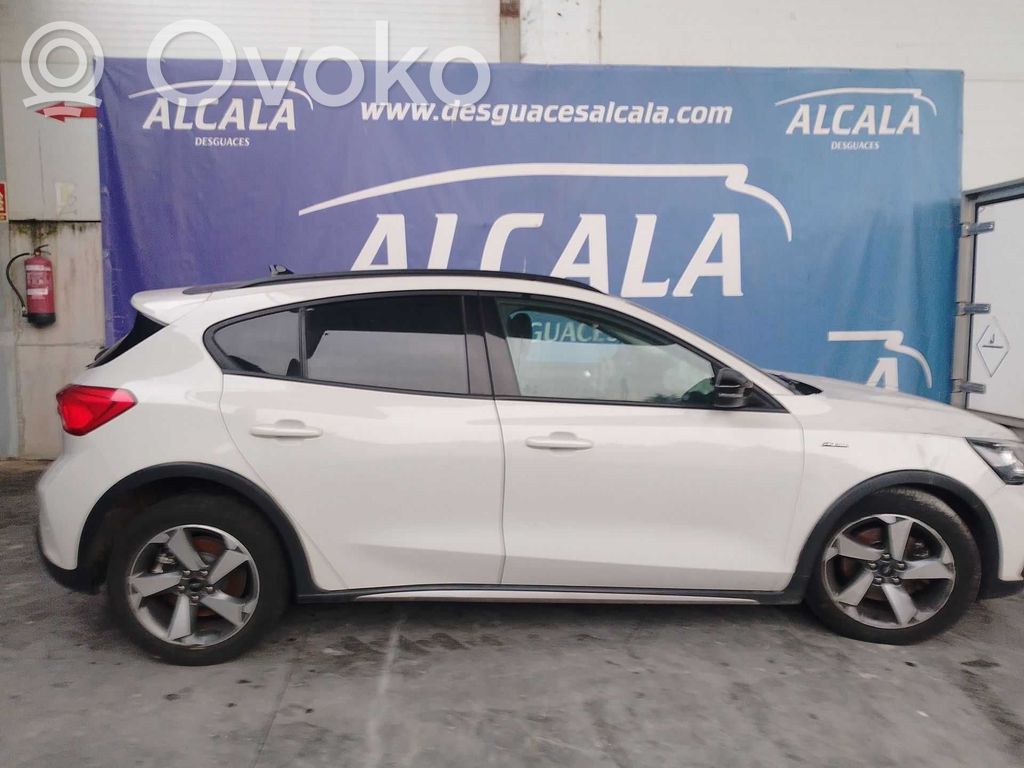 Focus Focus  E01940105