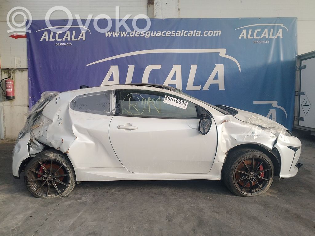 Yaris Yaris