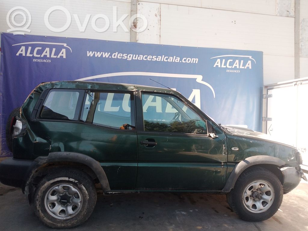 Terrano Terrano  685000F000