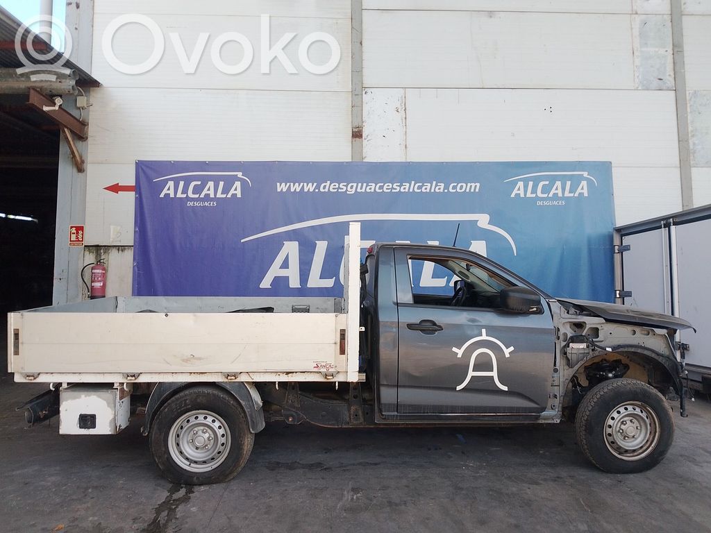D-Max D-Max  8983852180