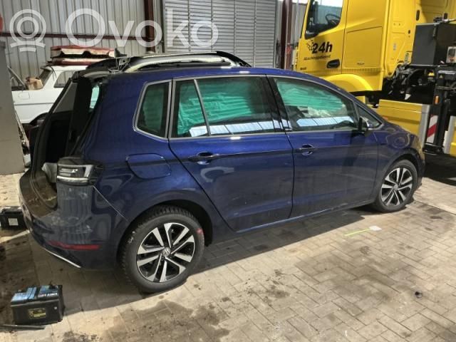 Golf Sportsvan Golf  5Q0412014