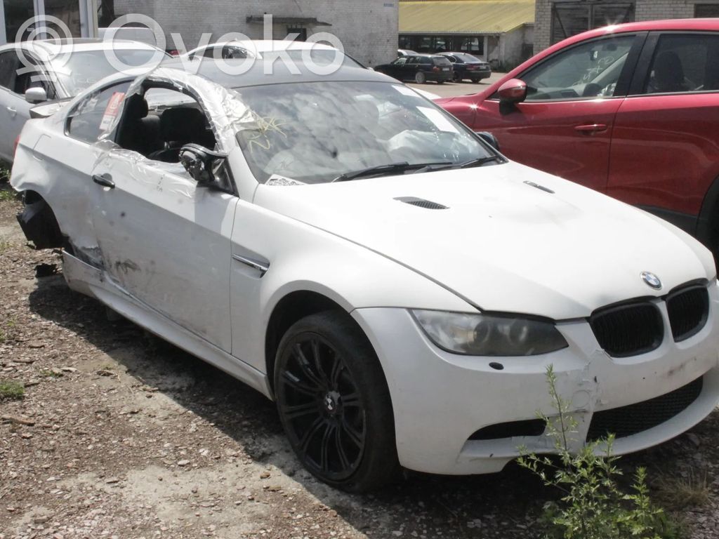 M3 e92 M3  2283810