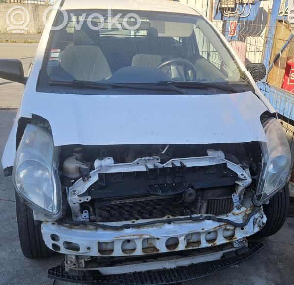 Yaris Yaris