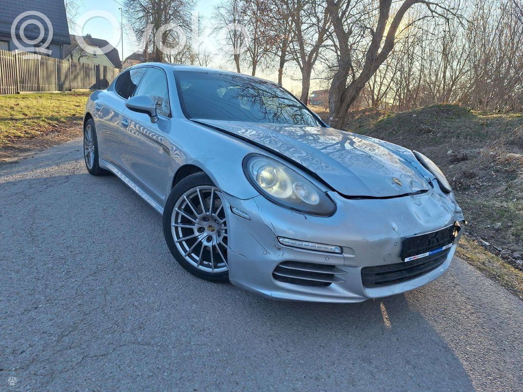 Panamera (970) Panamera  7PP907064