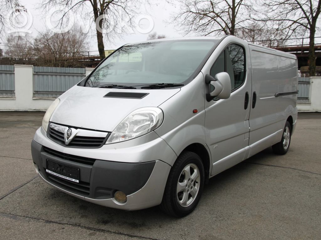 Vivaro Vivaro  82000933912
