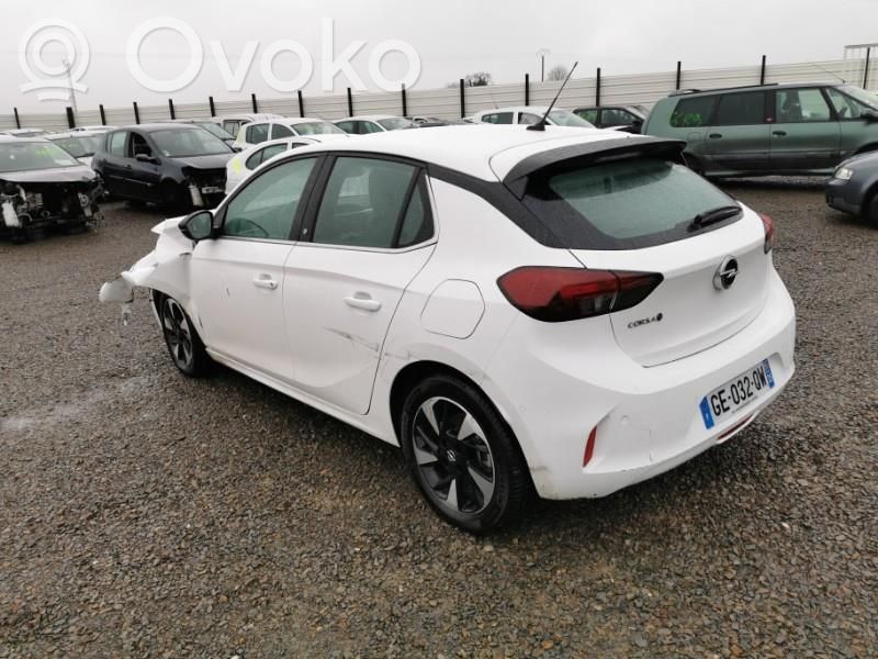 Corsa F Corsa  1678130780