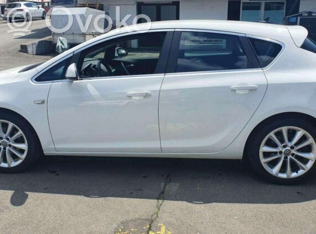 Astra J Astra  0540