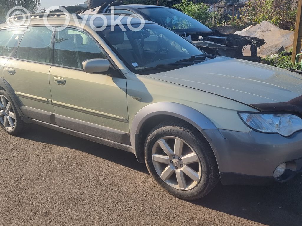 Outback Outback  88215AG00A