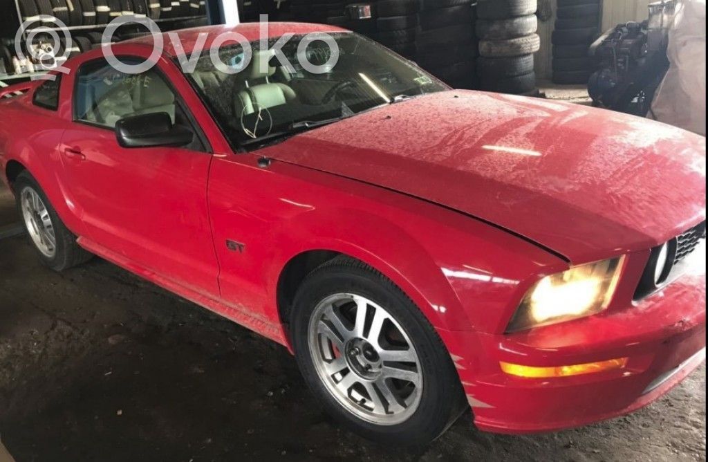 Mustang V Mustang  5C5Z9F472AA