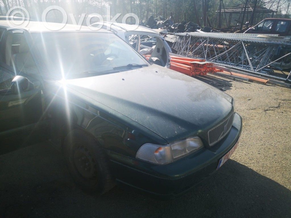 S70  V70  V70 XC S70, V70, V70 XC  6849861