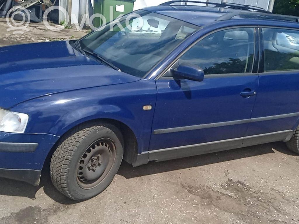 PASSAT B5 Passat  8D0407453AX
