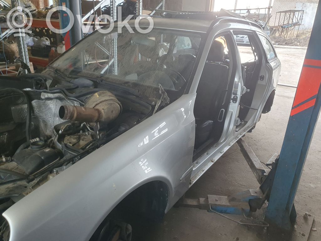 E W211 E-class, AMG (W124, W210, W211, W212, W213, C207, W238)  2116802487