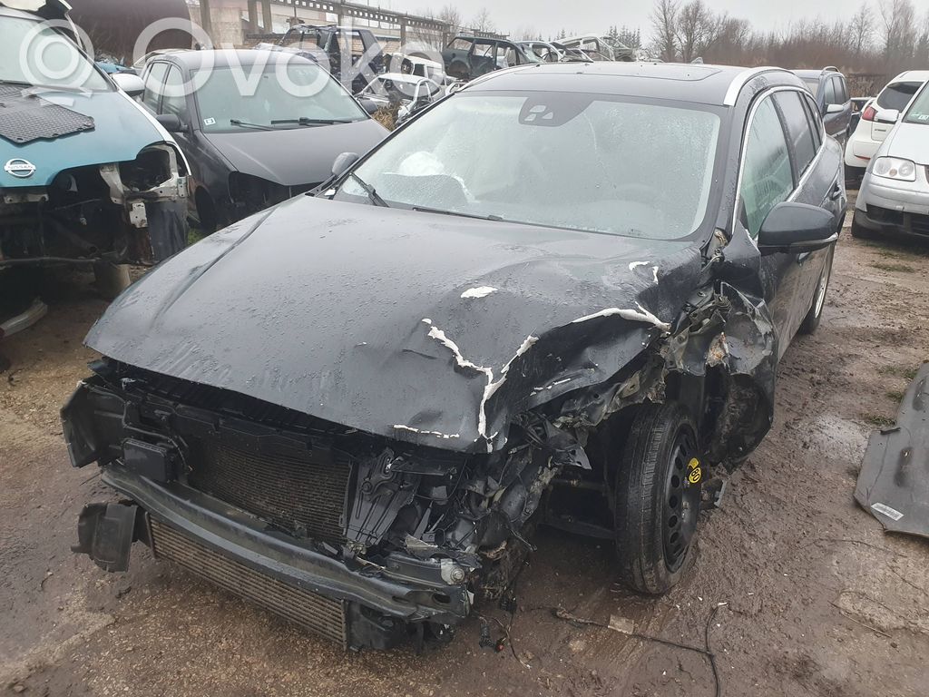 V60 V60, V60 Cross Country  31330135
