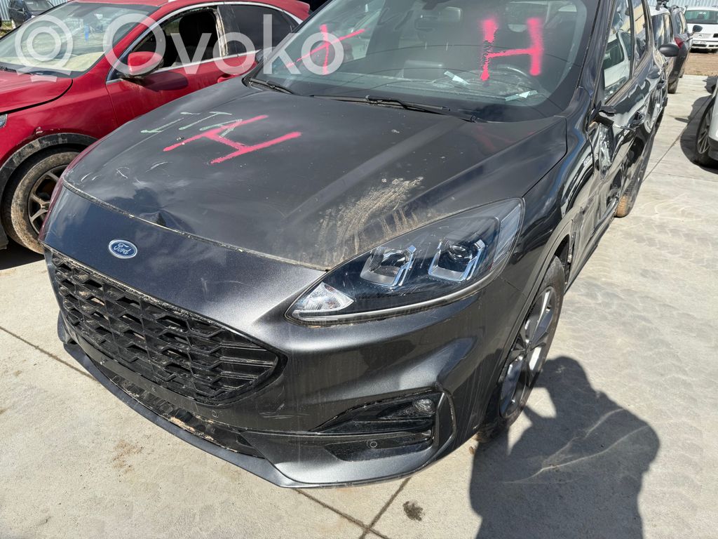 Kuga III Kuga  LX6A5E145AB