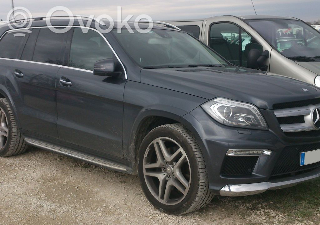 GL X166 GL-class (X164, X166)  A2929007901