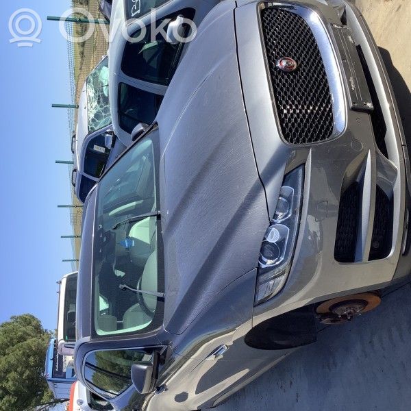 F-Pace F-Pace  HK8351749AL8