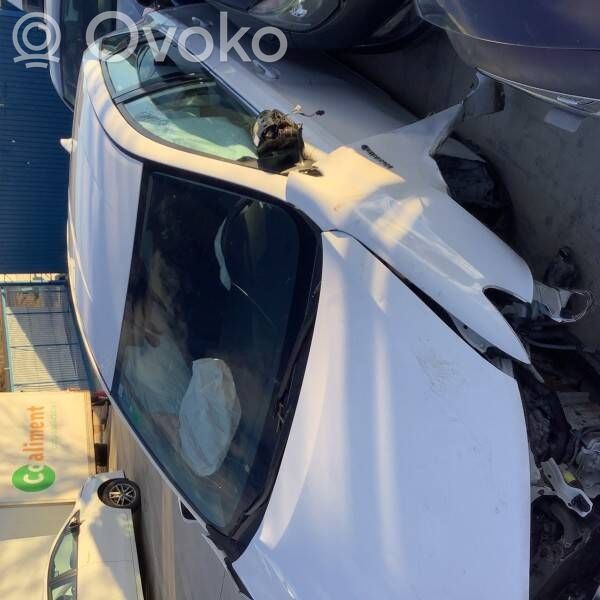 Auris E180 Auris  6777802280
