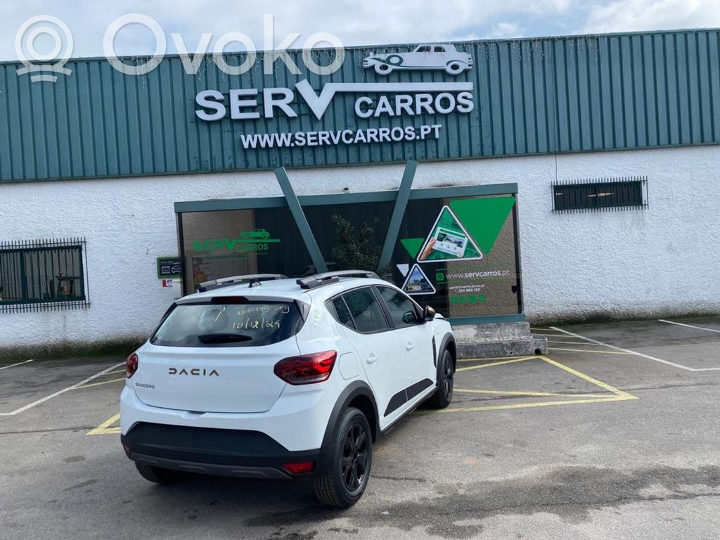 Sandero Sandero, Sandero Stepway