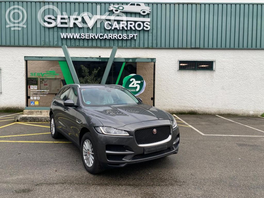 F-Pace F-Pace