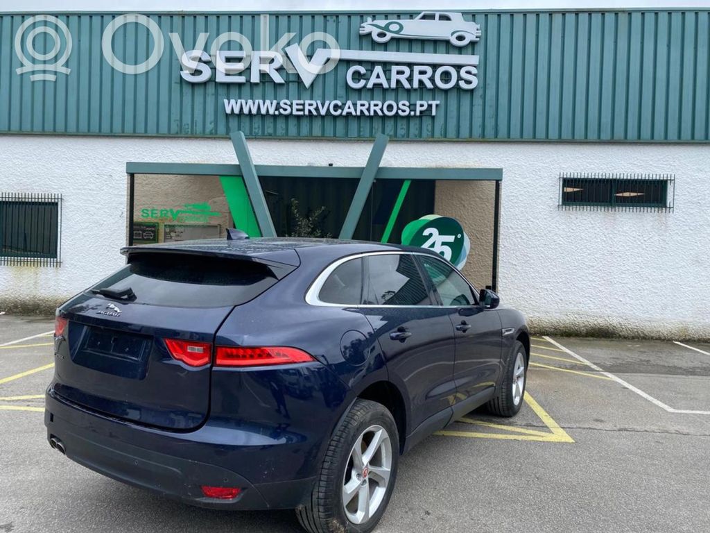 F-Pace F-Pace