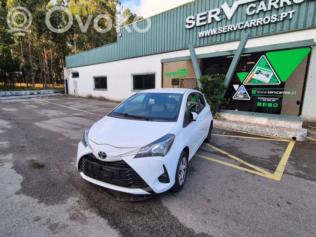 Yaris Yaris