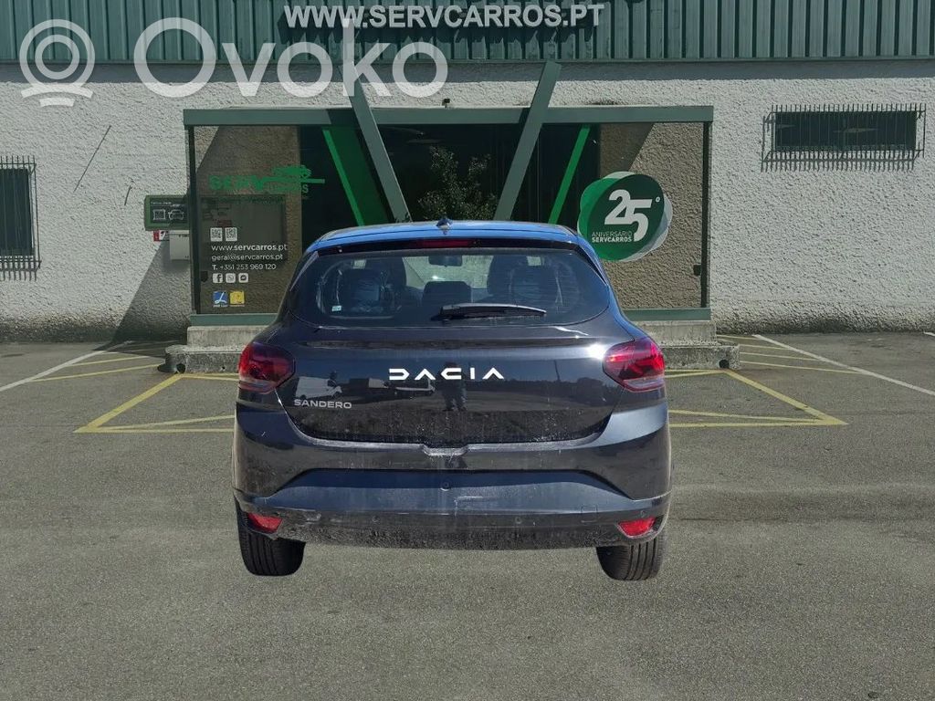 Sandero Sandero, Sandero Stepway