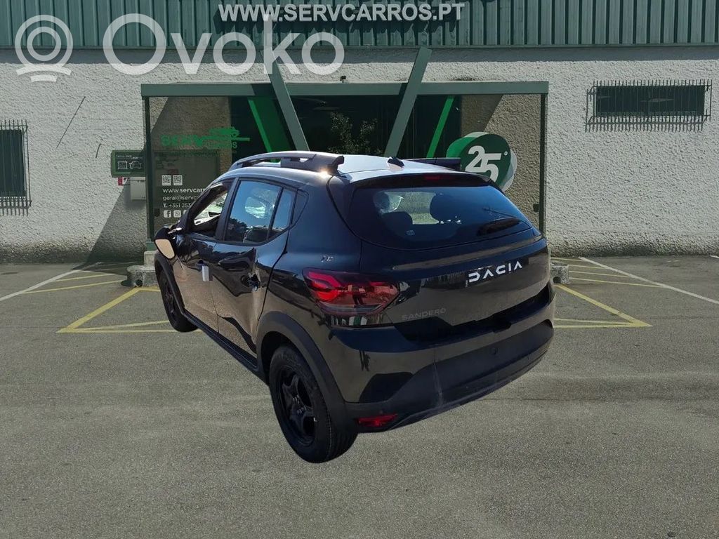 Sandero Sandero, Sandero Stepway
