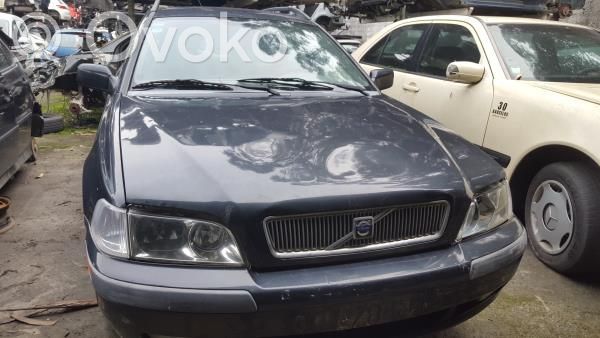 S40, V40 S40, V40