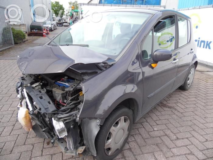 Grand Modus Modus  8200414422