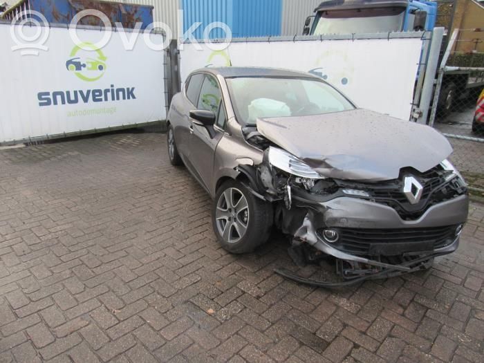 Clio IV Clio  284B15639R