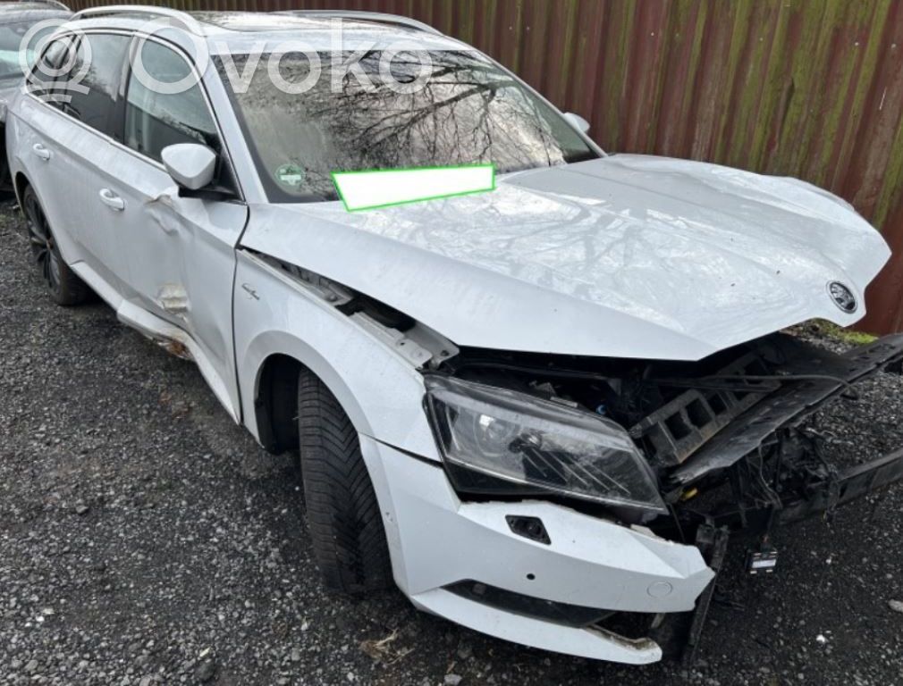 Superb B8 (3V) Superb  02Q300053J