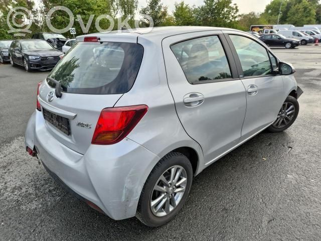 Yaris Yaris  555500D151