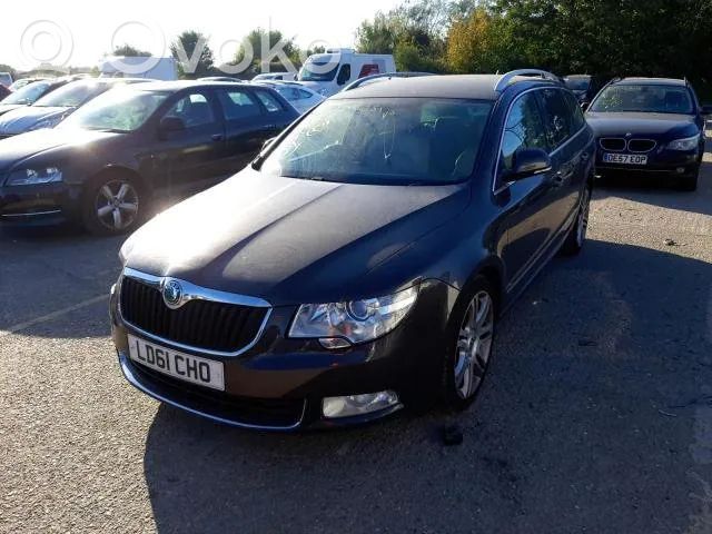 Superb B6 (3T) Superb  3T0857504C