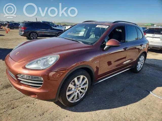 Cayenne (92A) Cayenne  06E906023A