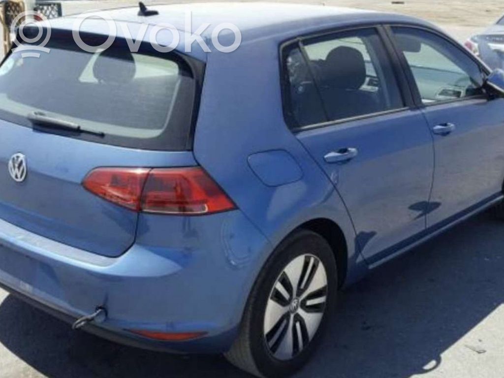 Golf VII Golf  5QE121068A