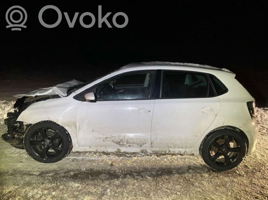 Polo V 6R Polo  6R6867212AB