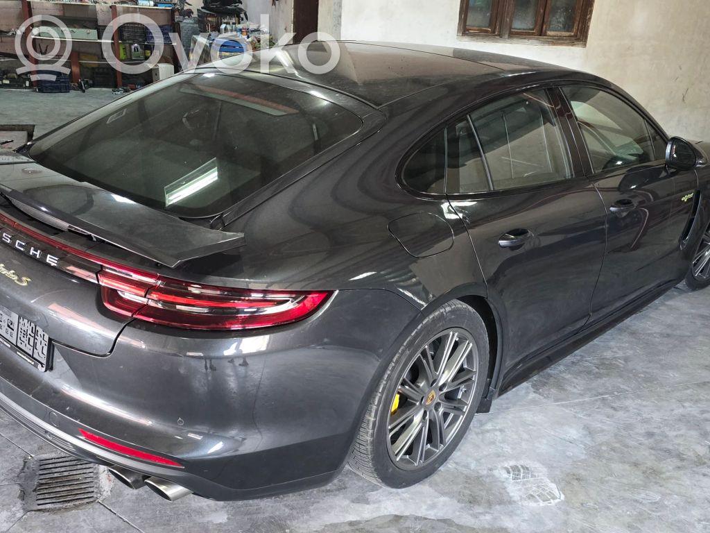 Panamera (971) Panamera  0P2903143