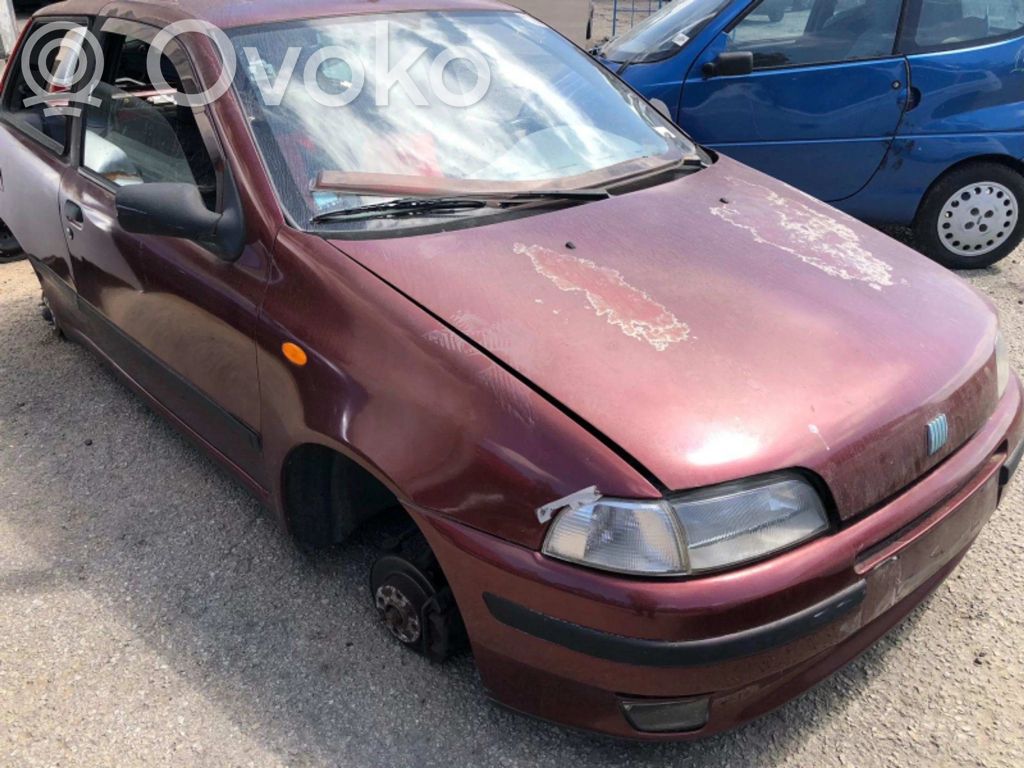 Punto (176) Punto